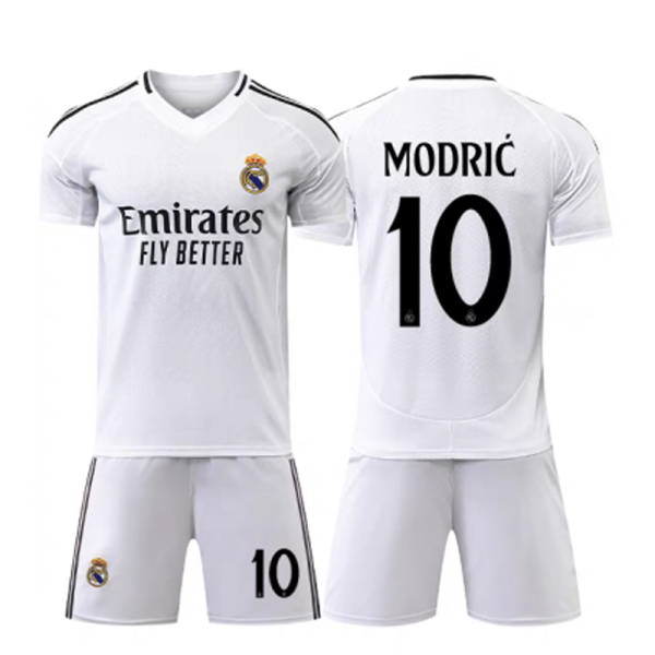 Billige Fotballdrakter sett Herre Real Madrid Hjemmedrakt 2024-25 Luka Modric 10